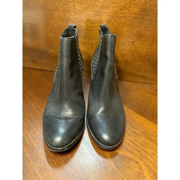 Antonio Melani Black Leather Studded Bootie Heels Women’s 9 Grunge Witch Biker - Picture 4 of 11